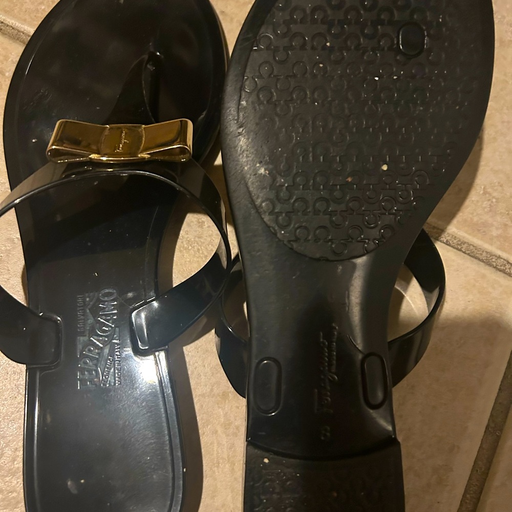 Ferragamo jelly shoes perfect in any weather any occasion very comfortable
